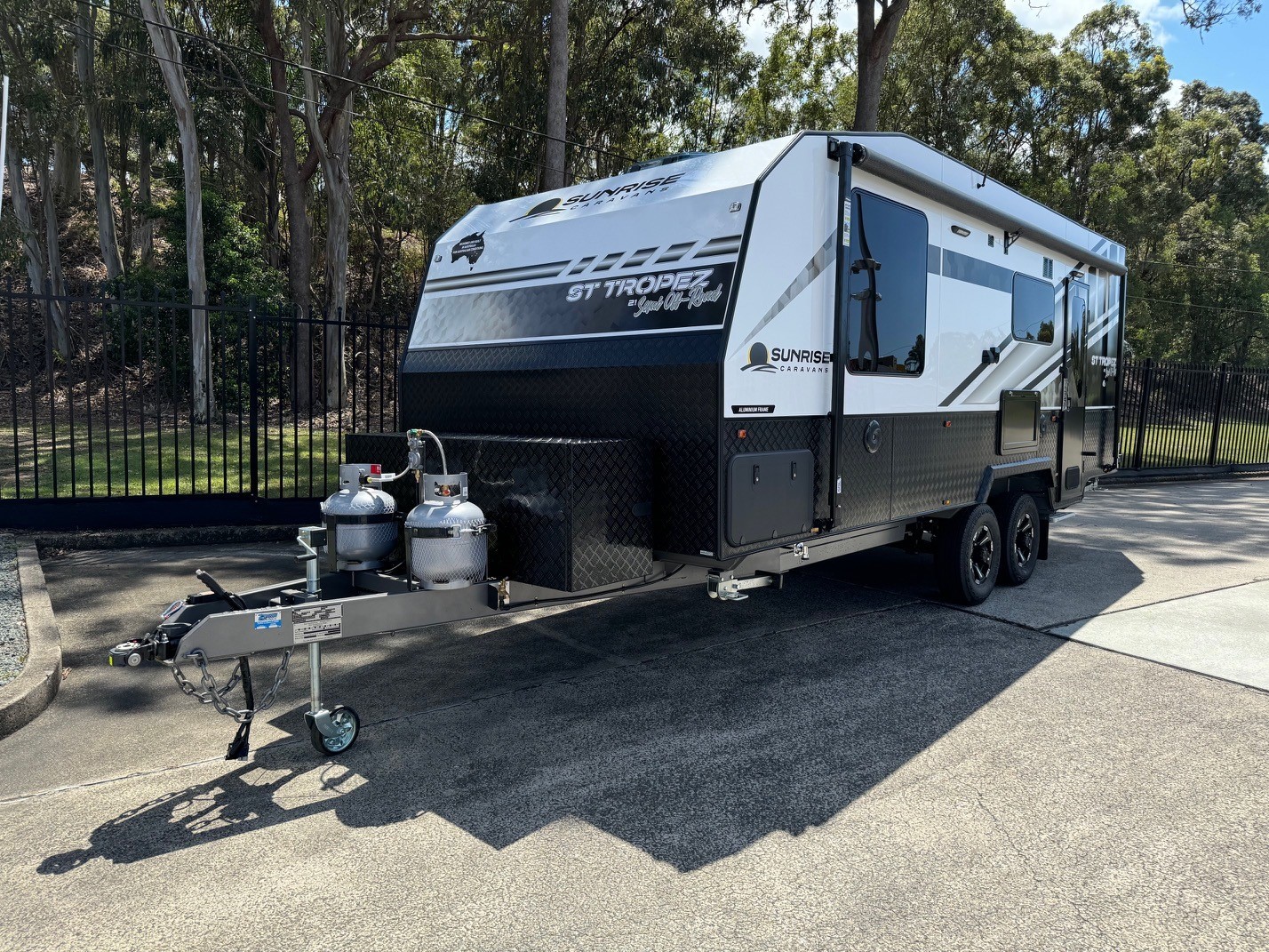 2024 Sunrise St Tropez 21ft Semi Offroad  Rear Door Built With Aluminium