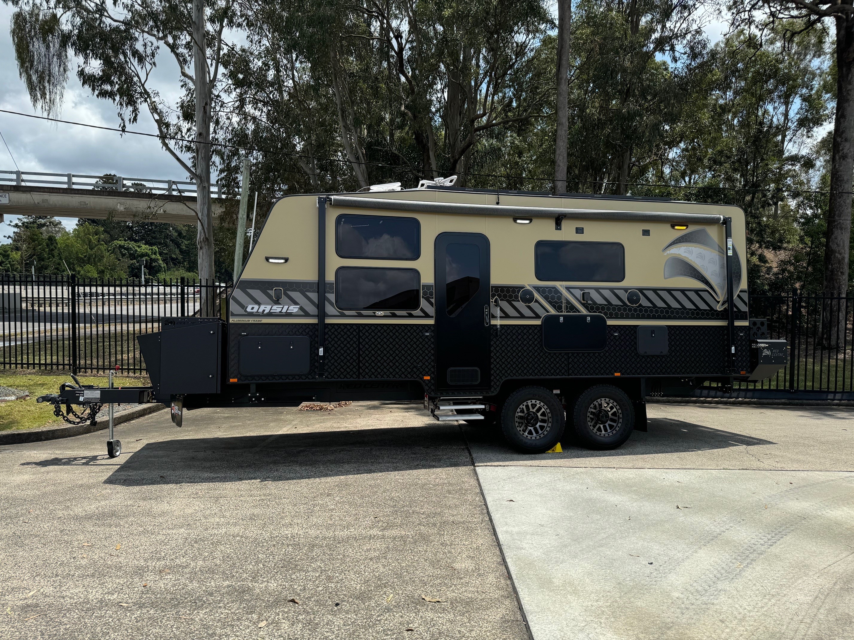 2024 Red Centre Oasis 20ft Offroad Gasless Caravan