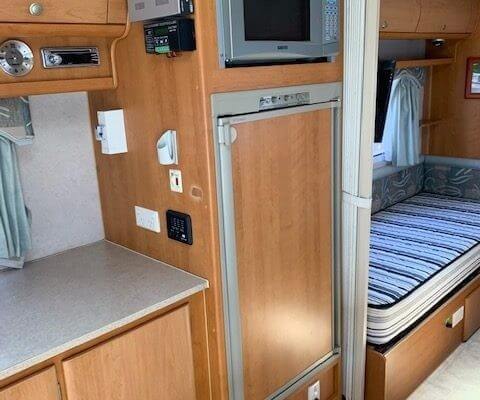 2006 Jayco Sterling 21ft With Single Beds