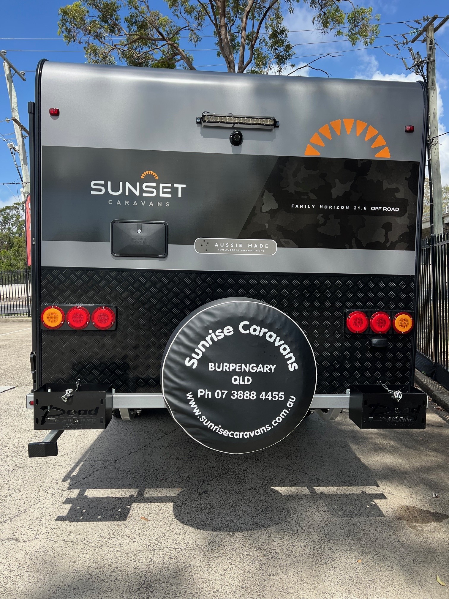 21ft6 Sunset Off-Road Family Horizon Double Bunk Van With 400amp Lithium Batteries