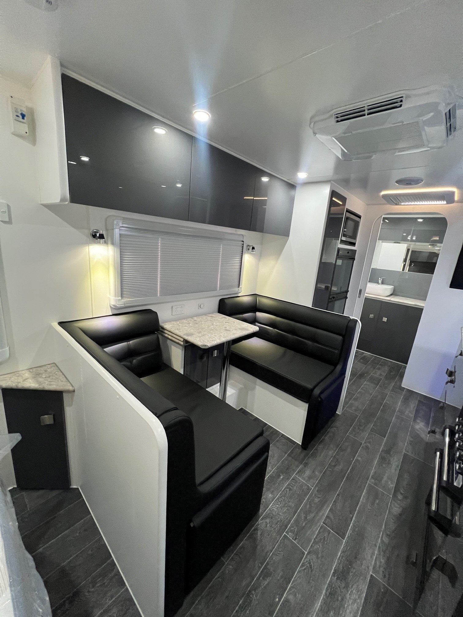 2022 New Design Caravan 21ft Westbourne