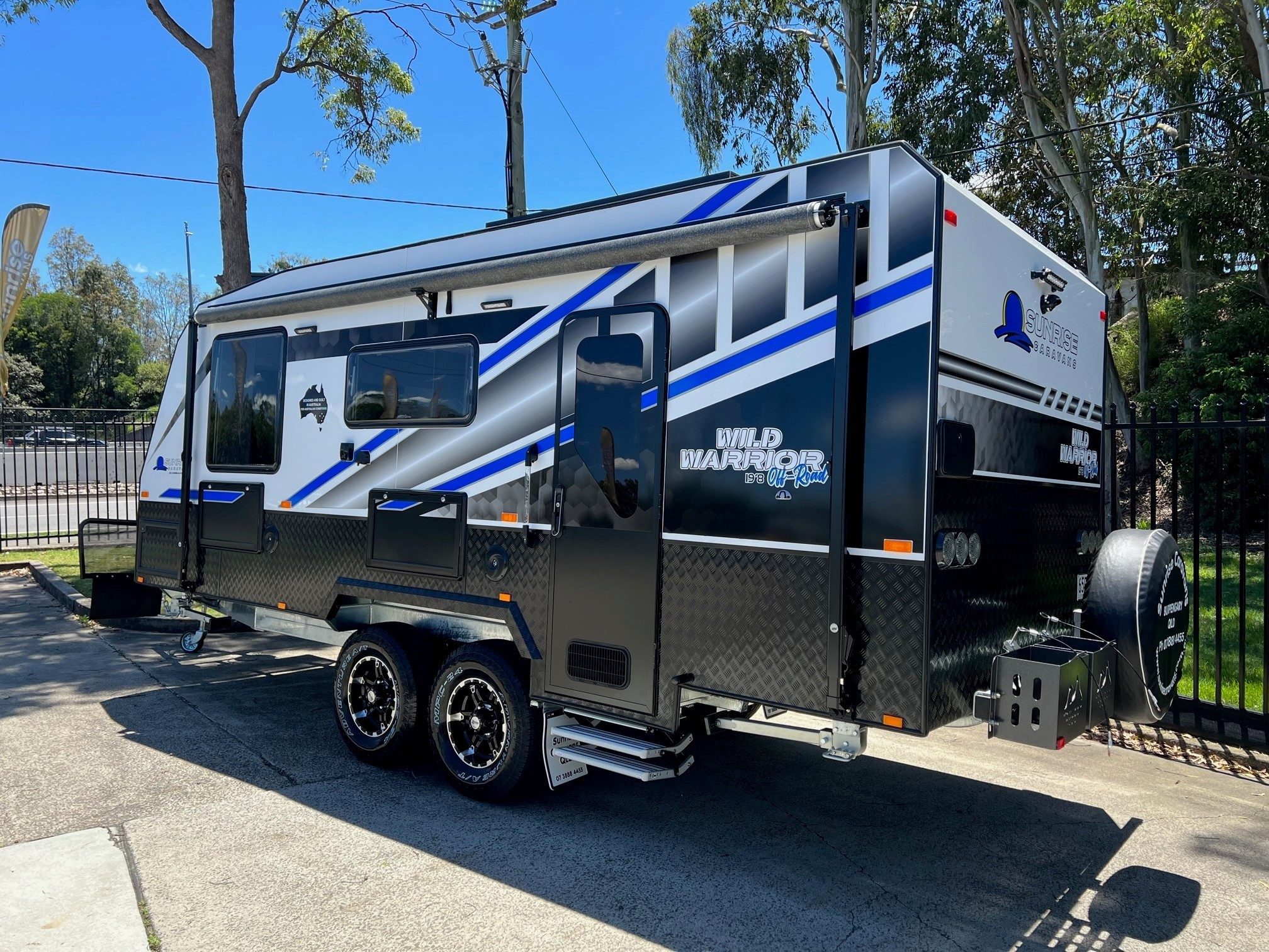 2025 Sunrise Wild Warrior 19ft8 Off-Road Aluminum Frame van With 400amp lithium & 2600W Inverter